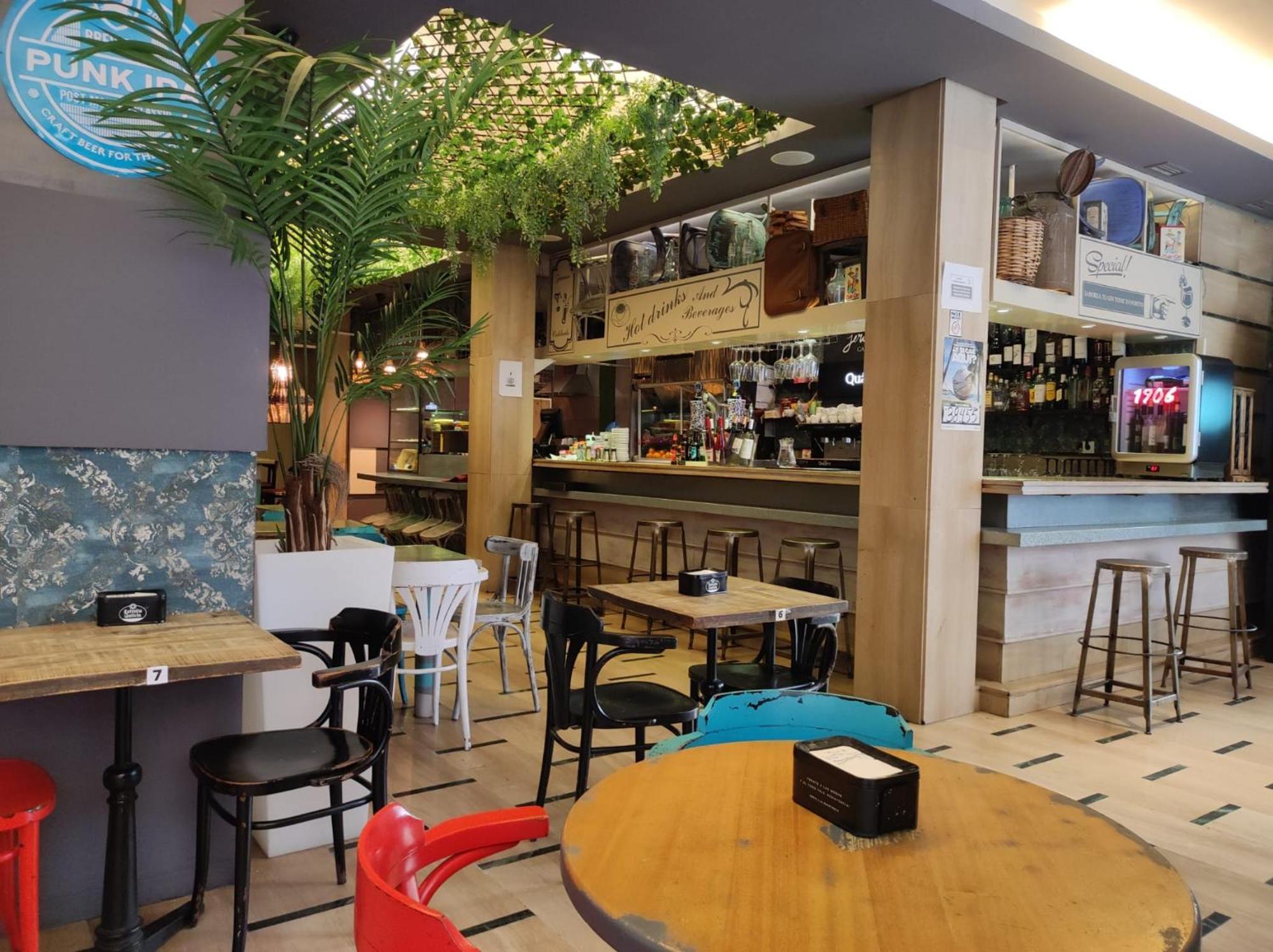 Oasis Backpackers' Toledo Hostel — Photos 2